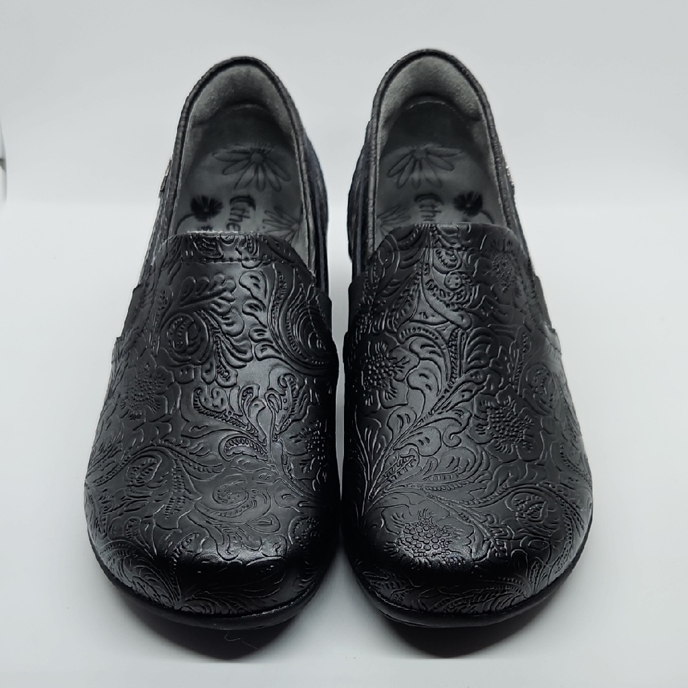 Therafit Annie Slip Resistant Clogs